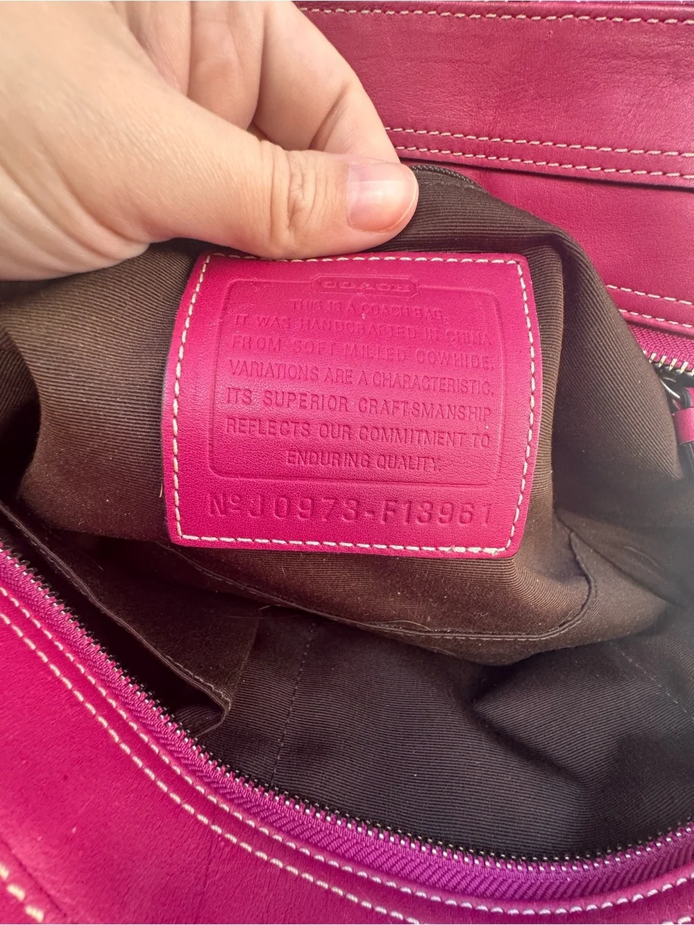 Vintage 2006 Coach Turnlock Hampton Satchel Pebbled Leather in Raspberry